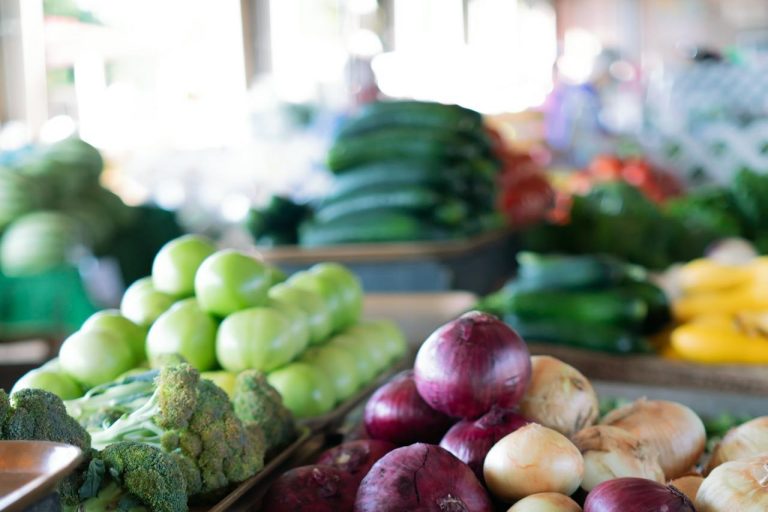 Vertical Farming Revolutionizes Urban Agriculture